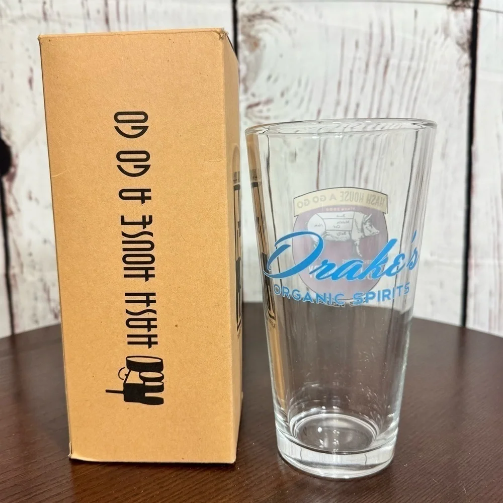 HASH HOUSE A GO GO LAS VEGAS souvenir glass
